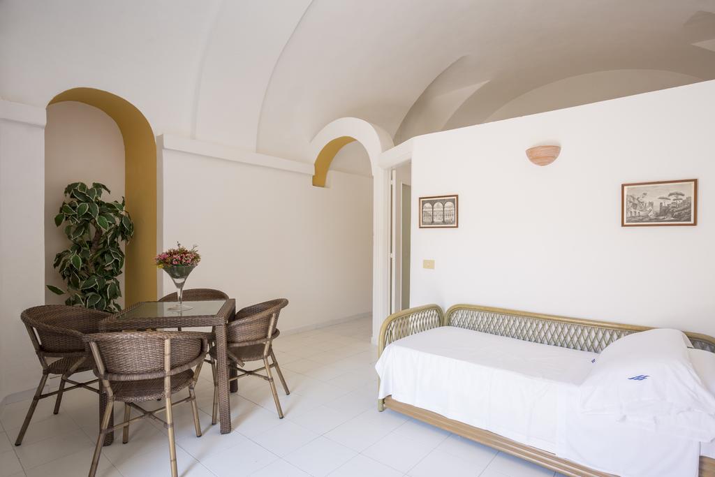 Appartamenti Casa Del Sole Sant'Angelo  Kültér fotó