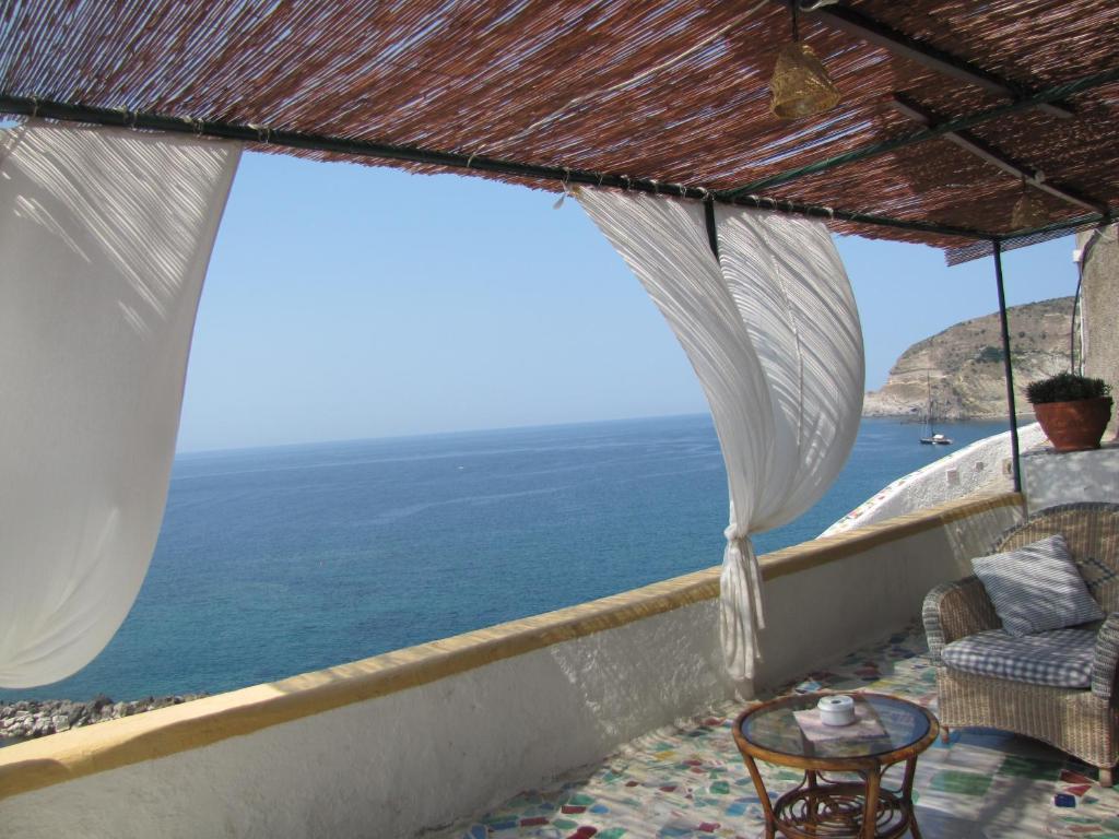 Appartamenti Casa Del Sole Sant'Angelo  Kültér fotó
